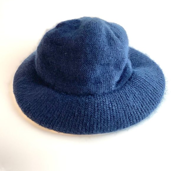 Vintage Aris 70's or 80's Knit Bucket Hat - Picture 1 of 6